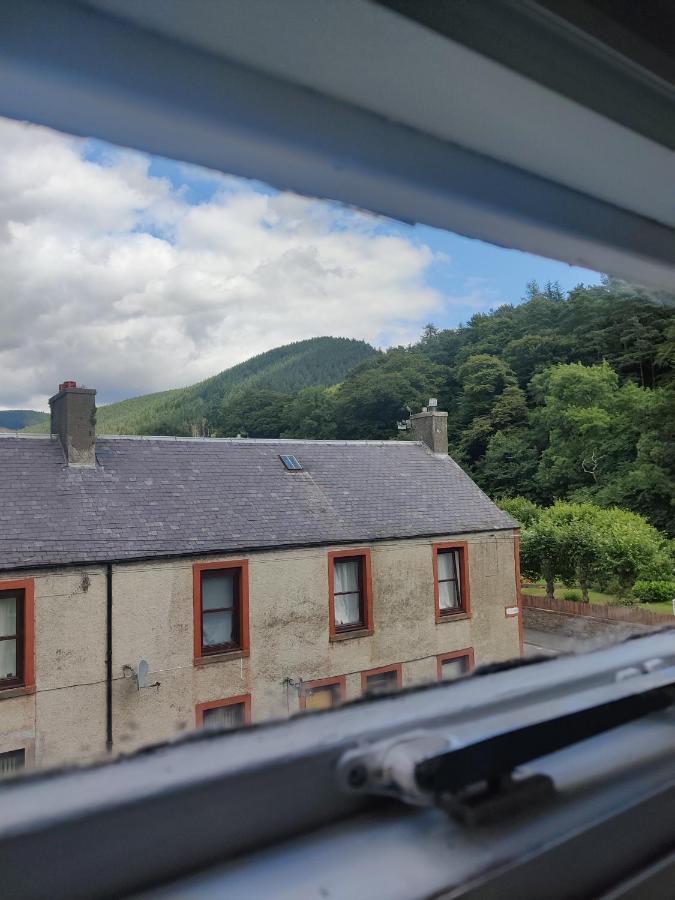 Biking In The Borders Villa Innerleithen Exterior photo